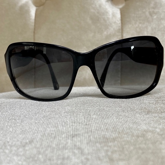 COACH SIGNATURE SUNGLASSES & CASE! - Picture 4 of 6